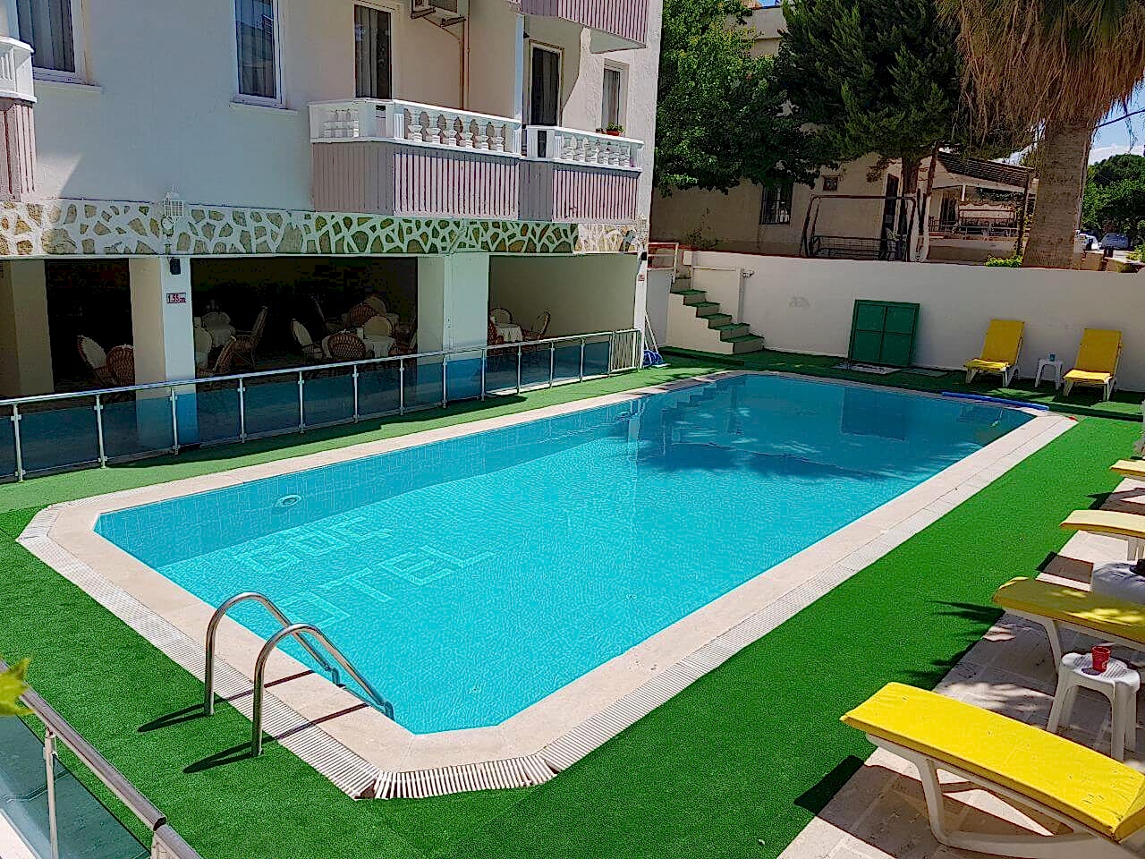 Göç Otel